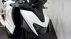 Honda CB750 Hornet (25MY)